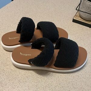 Kookaburra by UGG scandals